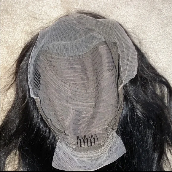 24 Inch Glueless Body Wave Lace Frontal - Picture 4 of 4